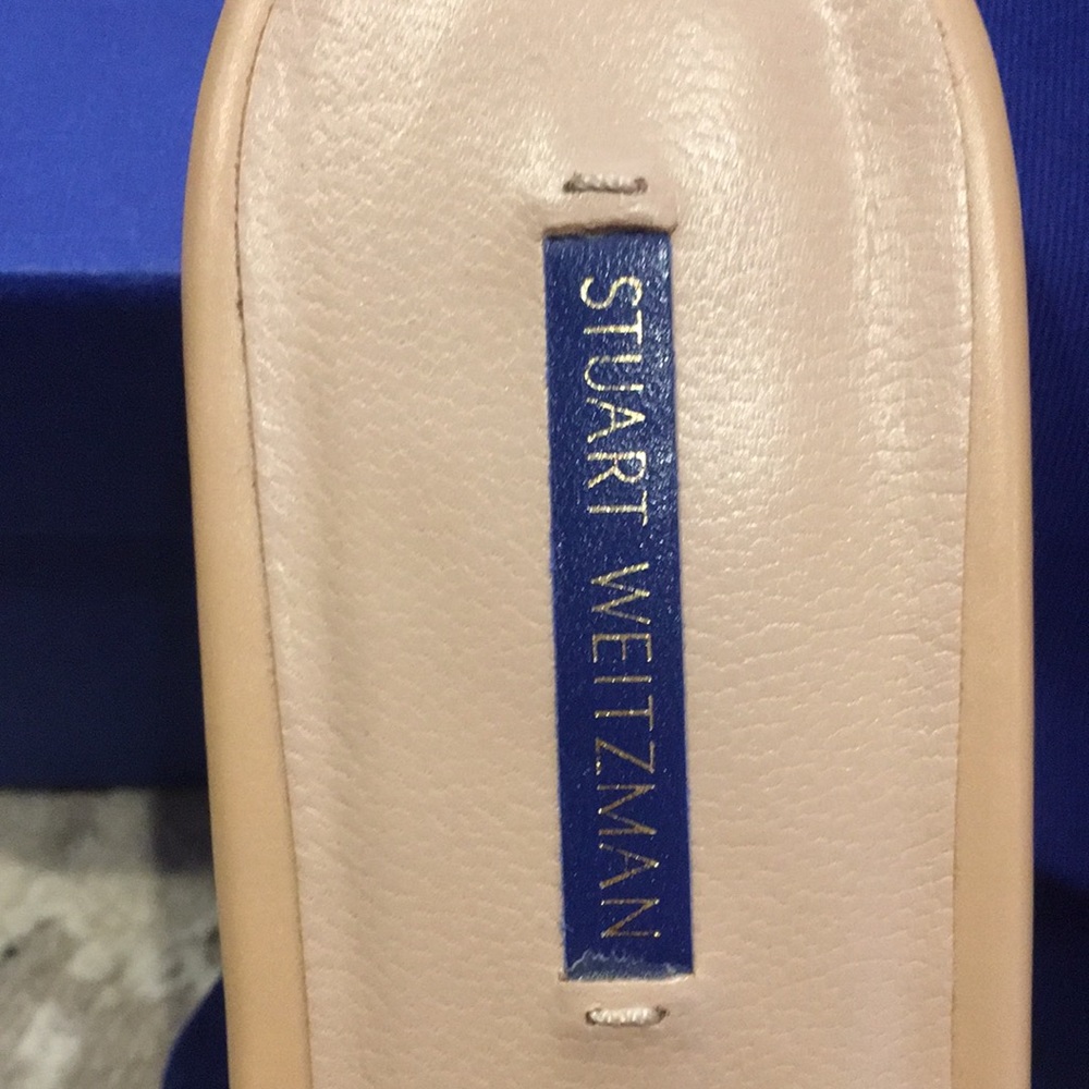 Stuart Weitzman sandals in nude leather - Picture 4 of 4